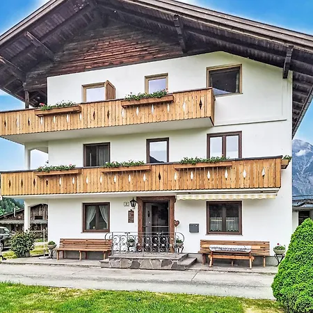 Schoeflauerhof By Interhome